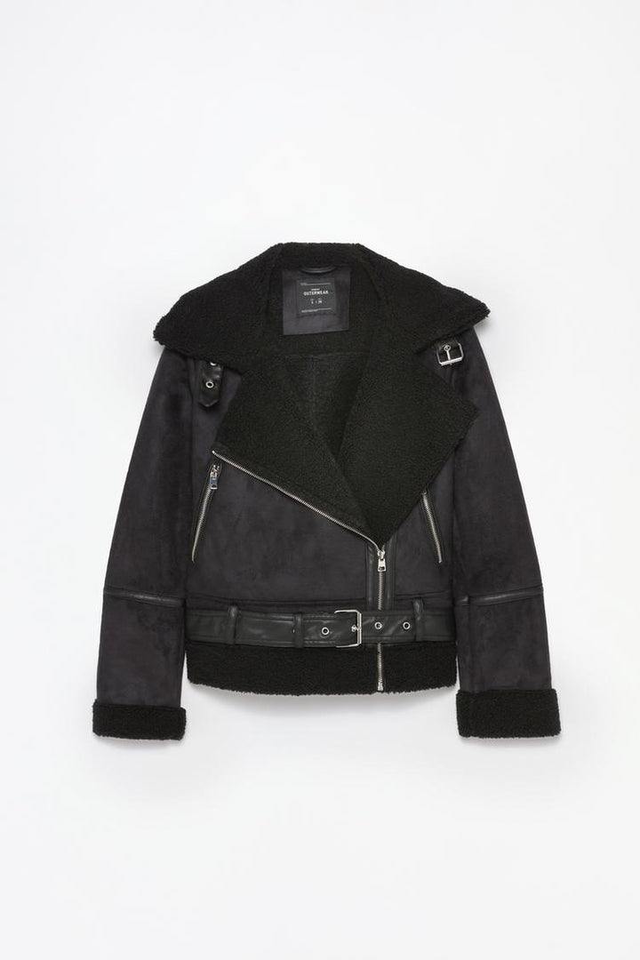 DOUBLE-FACED CROSSOVER JACKET