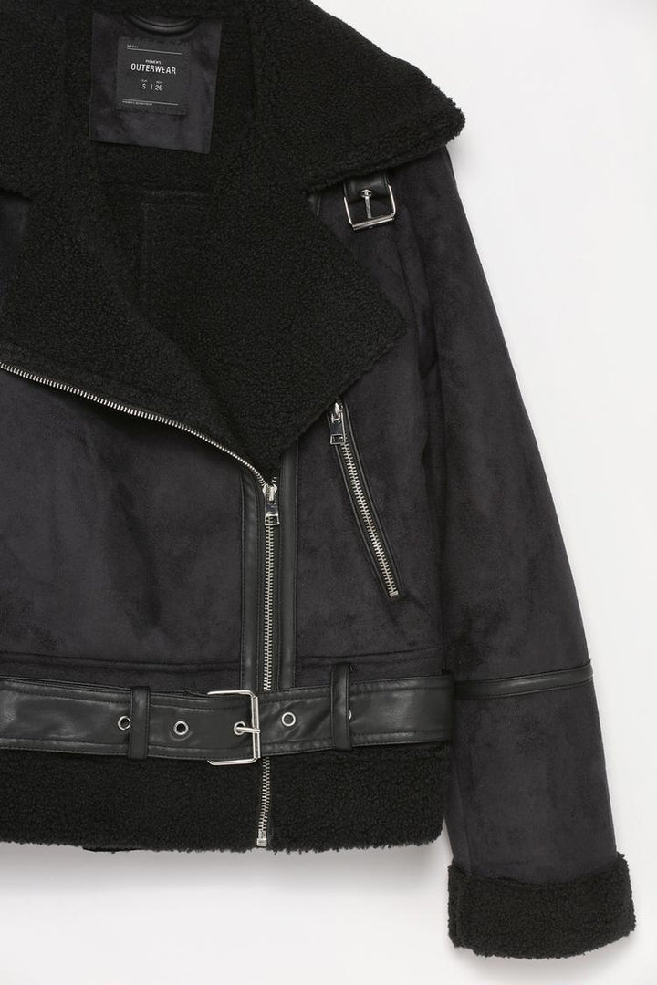 DOUBLE-FACED CROSSOVER JACKET