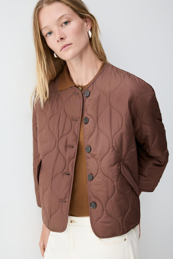 SIMPLE QUILTED JACKET