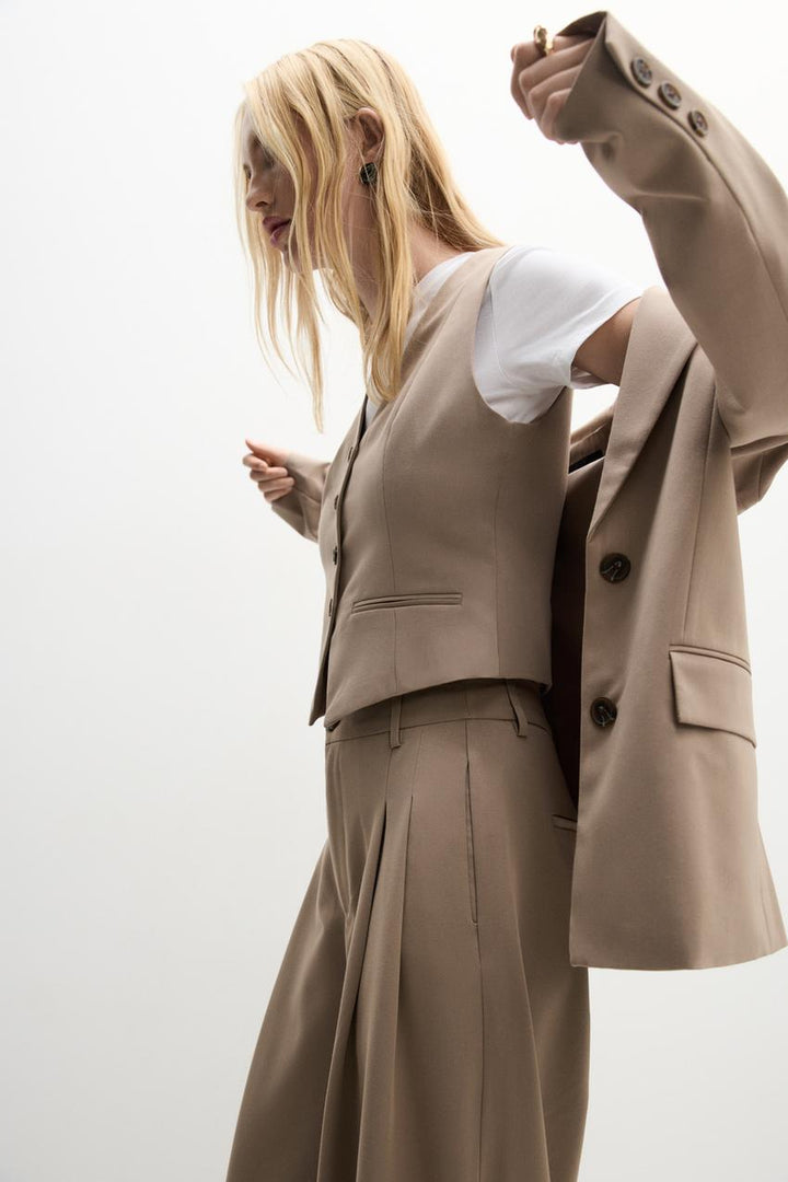 OVERSIZE SUIT BLAZER