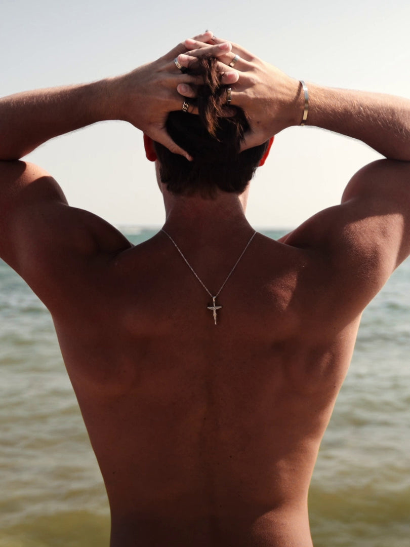 CRUCIFIX CHAIN | SILVER