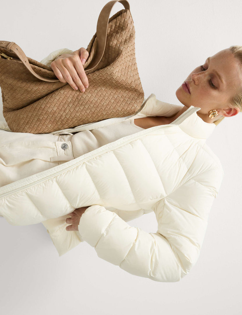 LIGHTWEIGHT PUFFER JACKET