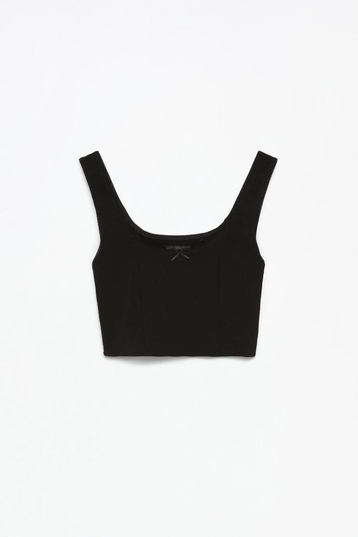 Black rustic strappy top with a bow, featuring delicate straps and a charming bow detail for a chic, feminine look. Perfect for adding a stylish touch to any outfit.