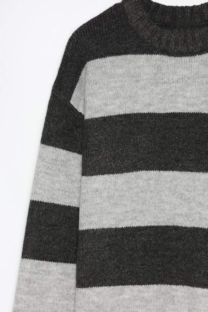 LONG SOFT SWEATER