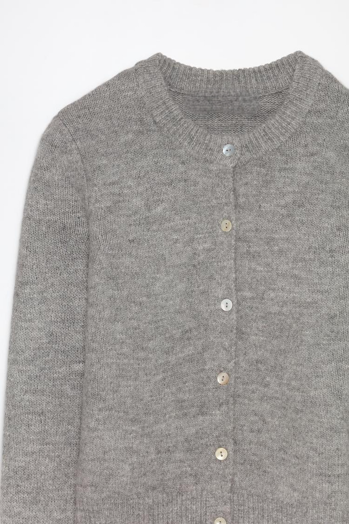 ROUND NECK KNIT CARDIGAN