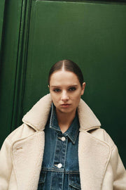 Side view of the women's beige brown double-faced coat

