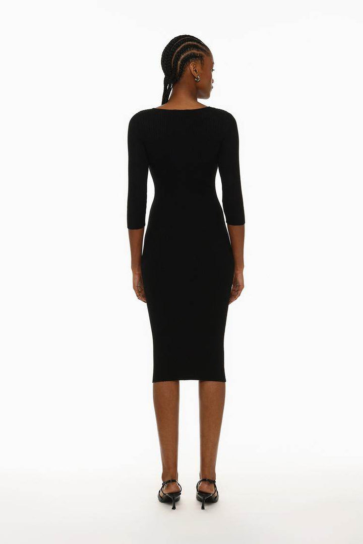 Back view of the women's black ribbed midi dress

