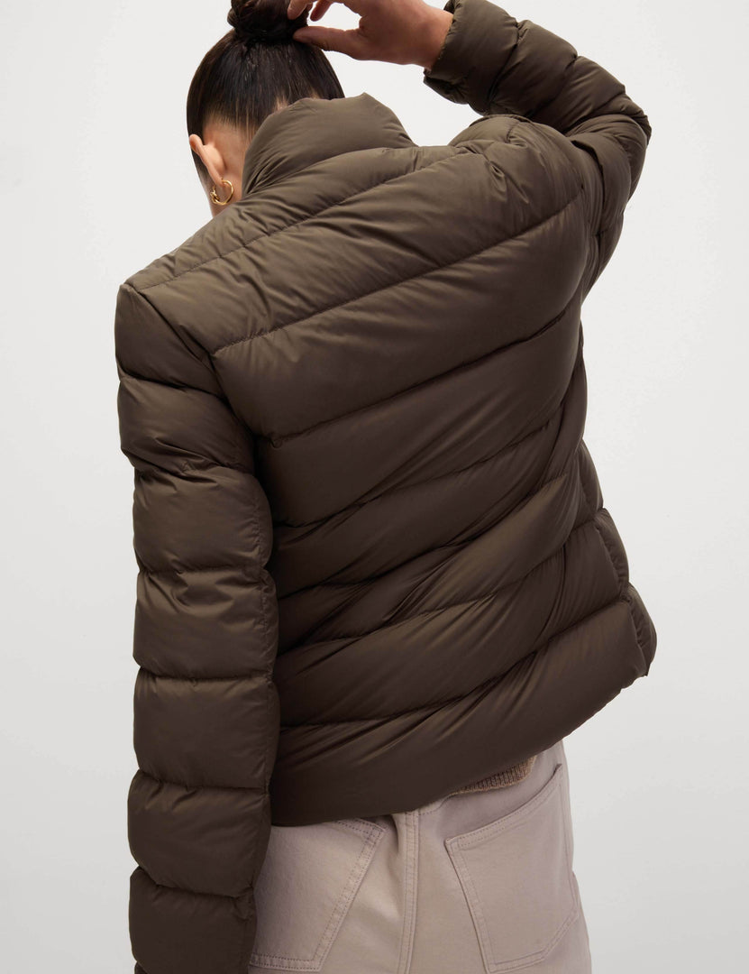 Back view of the women's brown puffer jacket

