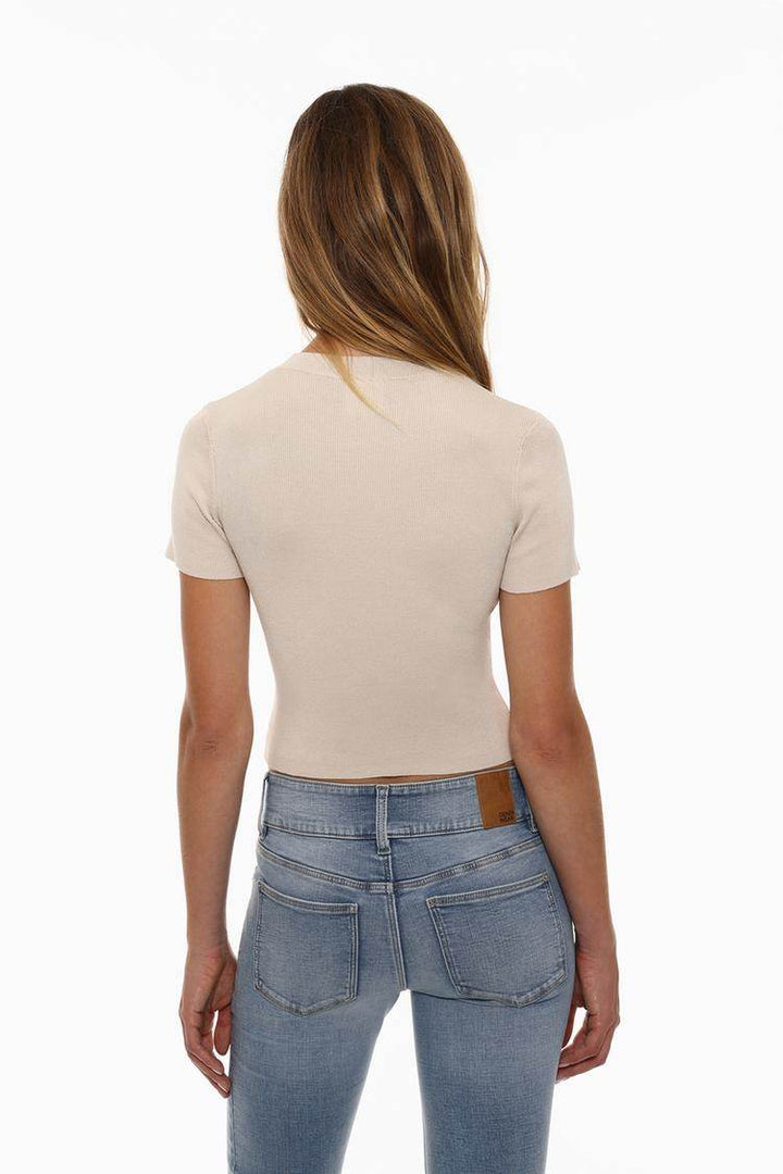 Back view of white ribbed knit t-shirt

